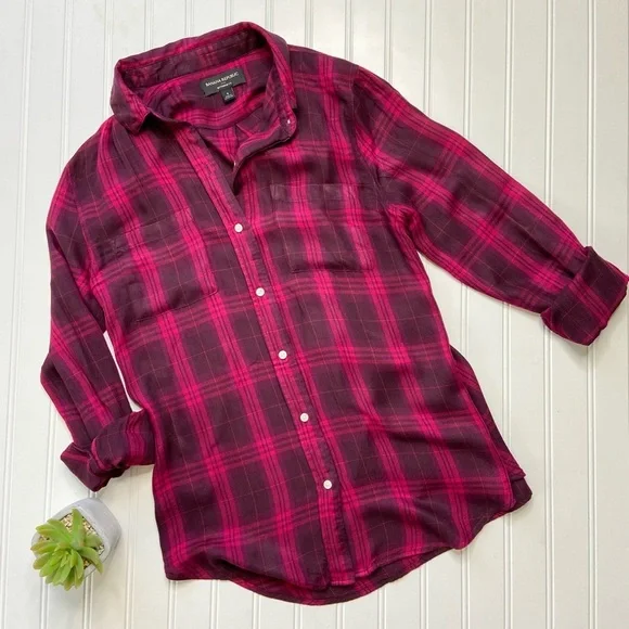 •Banana Republic•boyfriend fit plaid button top - Picture 6 of 8